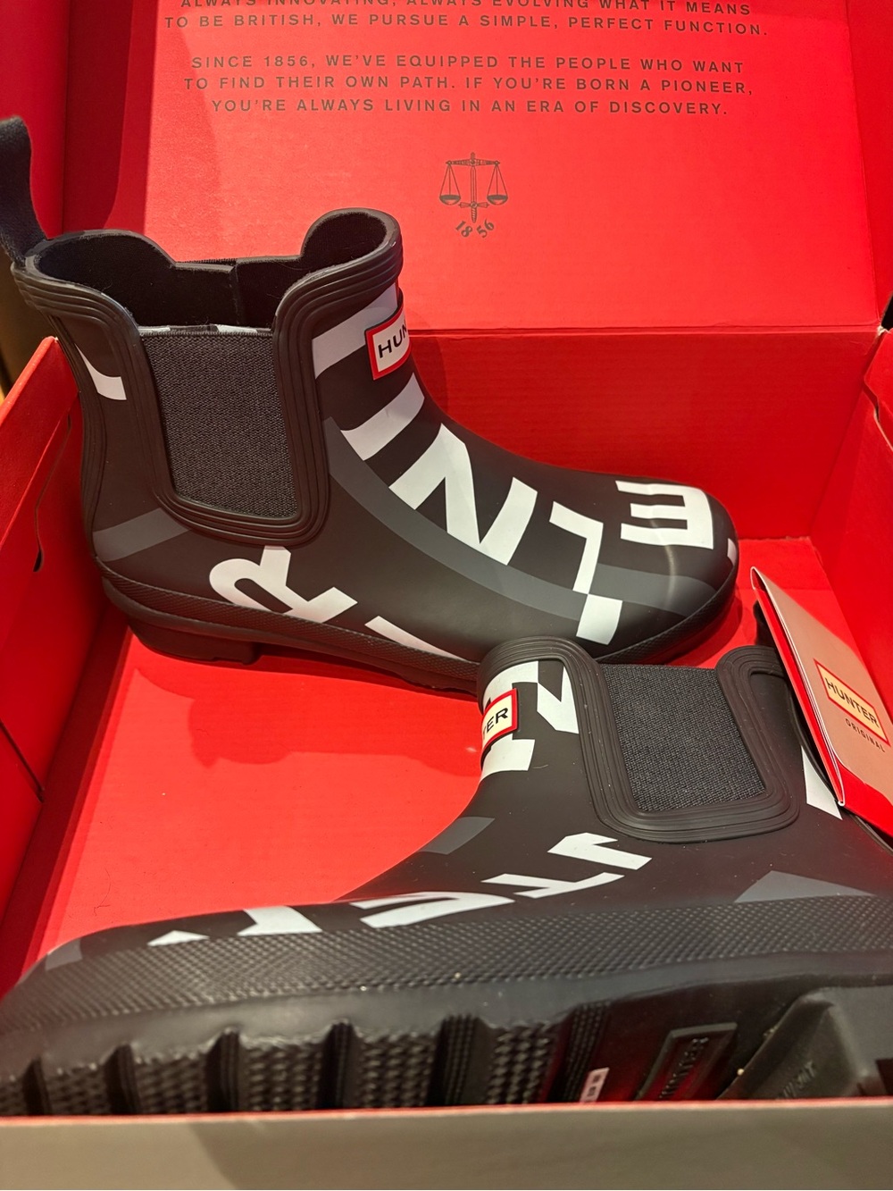 Hunter Woman’s Black Logo Chelsea Rain Boots - Size 8
